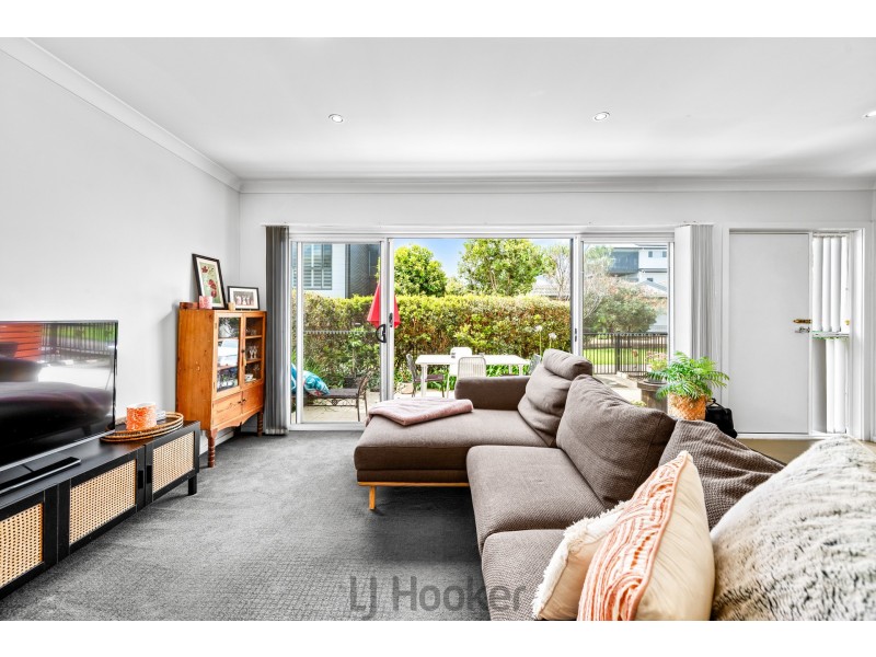 6/12 Berringar Road, Valentine NSW 2280