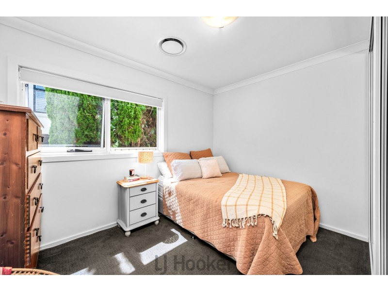 6/12 Berringar Road, Valentine NSW 2280