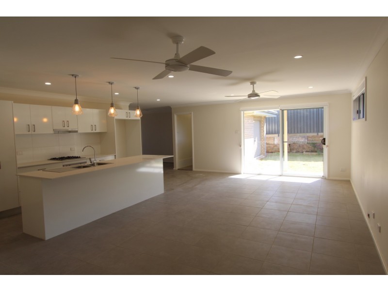 10 McCullough Street, Cooranbong NSW 2265