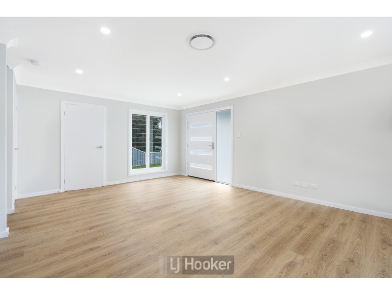 2A Punt Road, Warners Bay NSW 2282