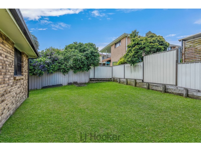 5 Wasdale Grove, Lakelands NSW 2282