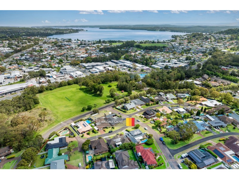 5 Wasdale Grove, Lakelands NSW 2282