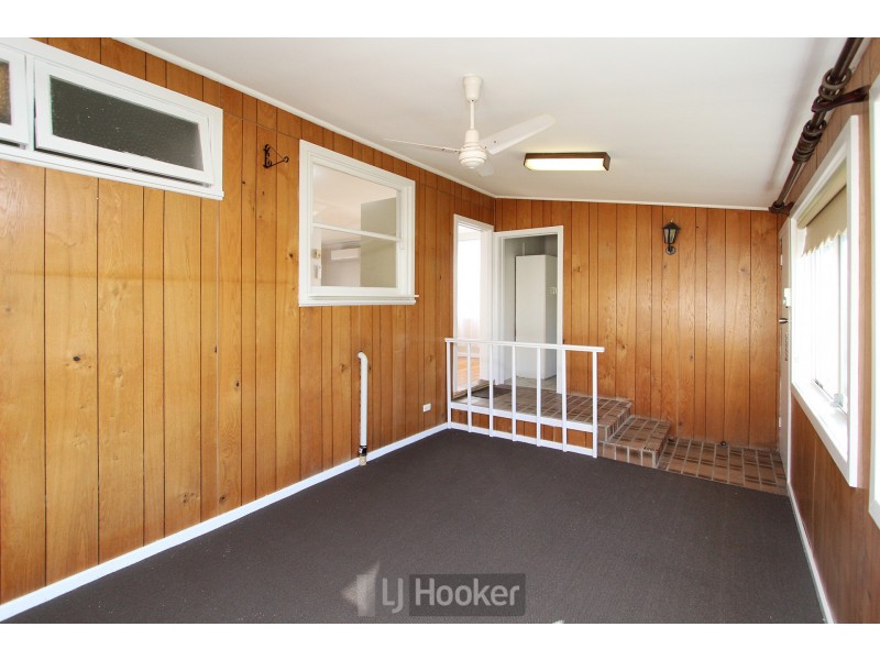 28 Nott Street, Warners Bay NSW 2282