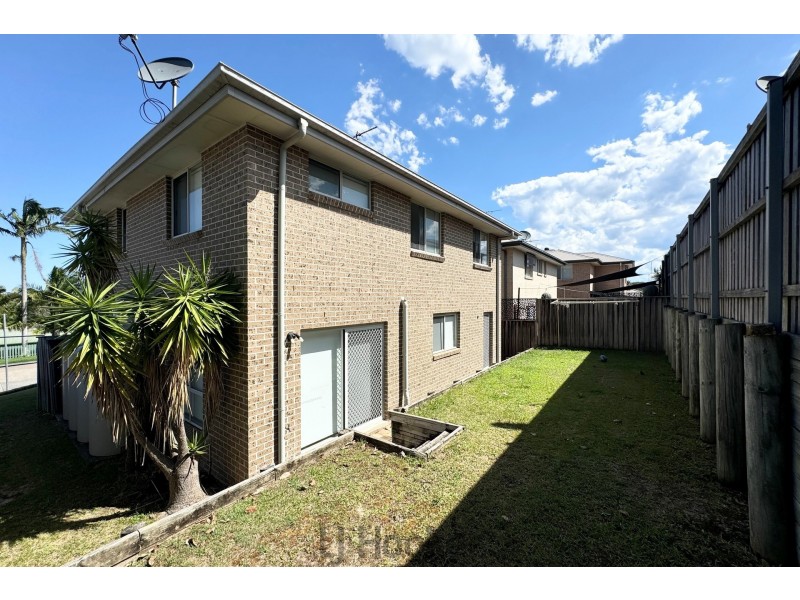 11 Melody Lane, Mount Hutton NSW 2290