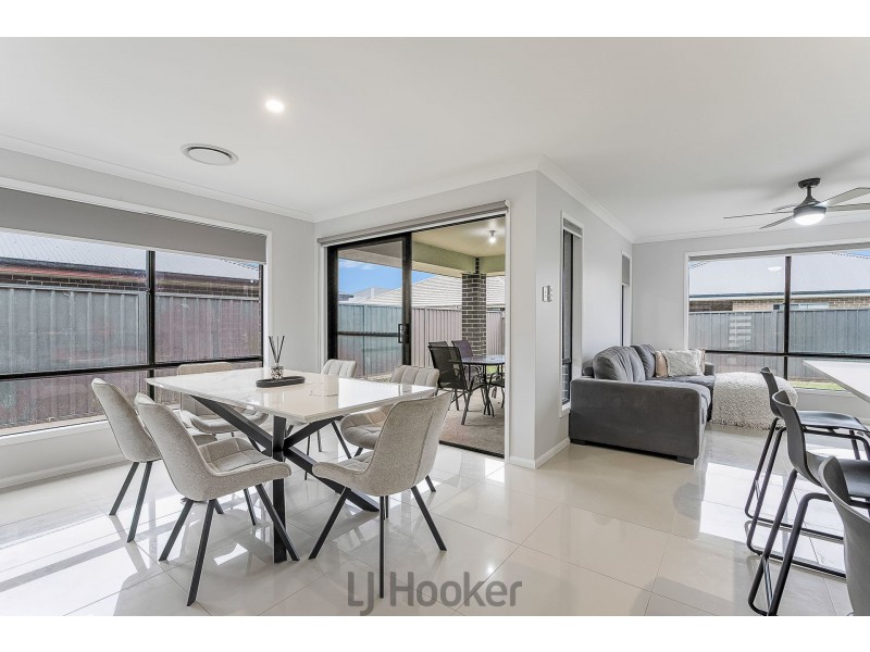 11 Bentwing Street, Cliftleigh NSW 2321