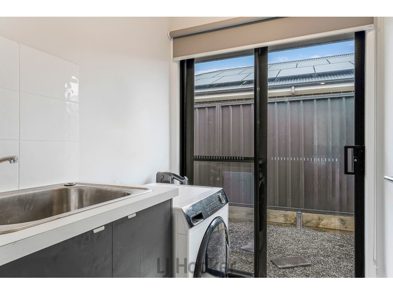 11 Bentwing Street, Cliftleigh NSW 2321