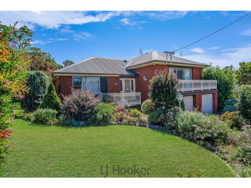 1 Jesson Parade, Warners Bay NSW 2282