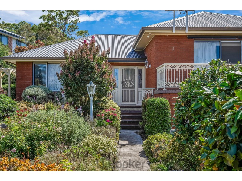 1 Jesson Parade, Warners Bay NSW 2282