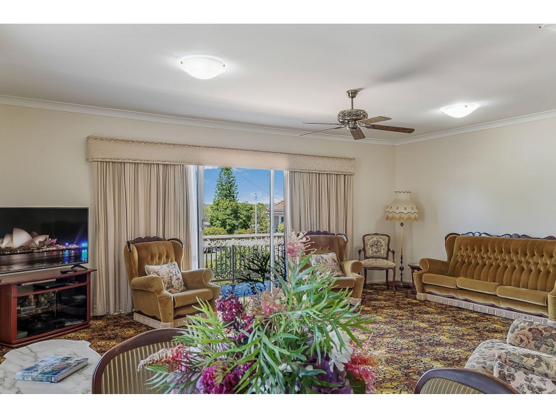 1 Jesson Parade, Warners Bay NSW 2282