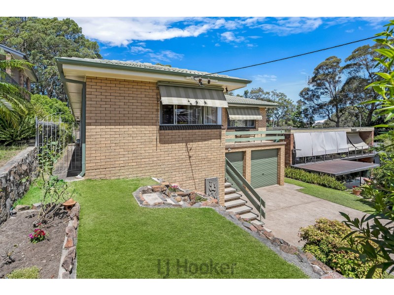 8 Haig Street, Belmont NSW 2280