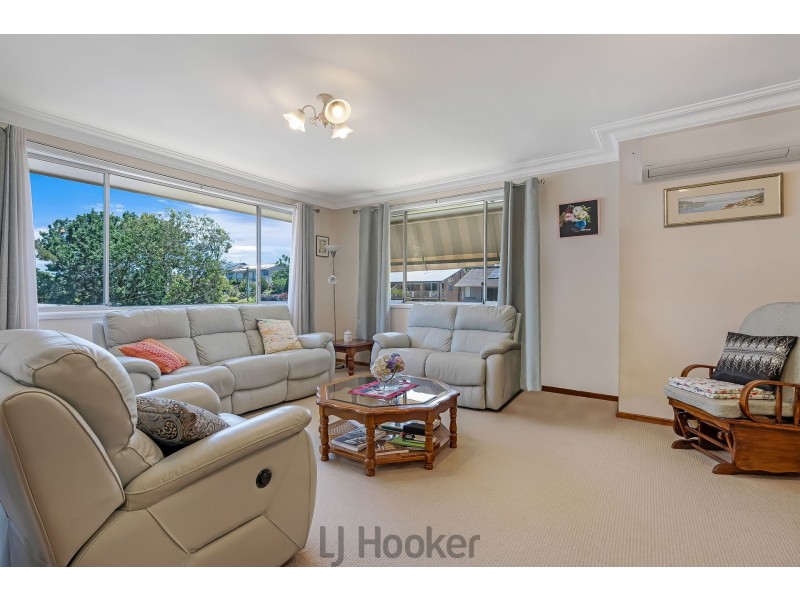 8 Haig Street, Belmont NSW 2280