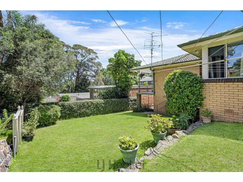 8 Haig Street, Belmont NSW 2280