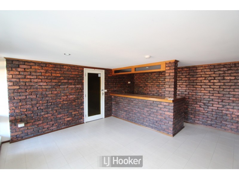 33 Lindsay Avenue, Valentine NSW 2280