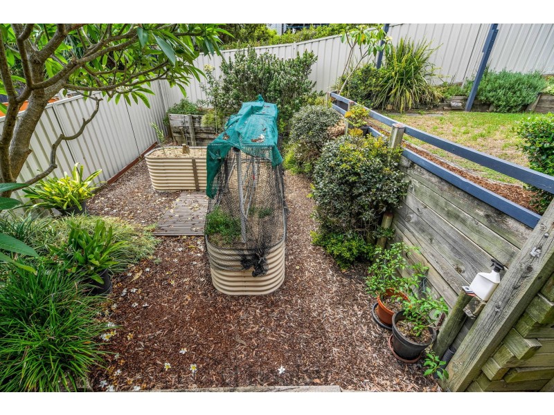 15 Valiant Avenue, Valentine NSW 2280