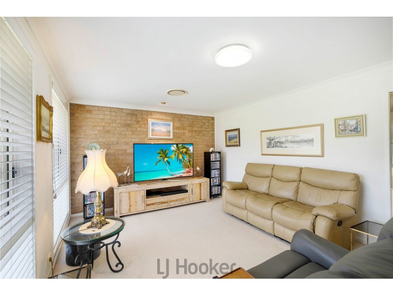 5 Westminster Close, Valentine NSW 2280