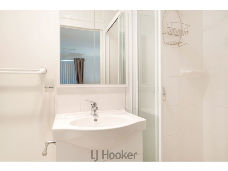 5 Westminster Close, Valentine NSW 2280