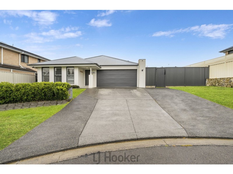 8 Rengor Close, Belmont North NSW 2280