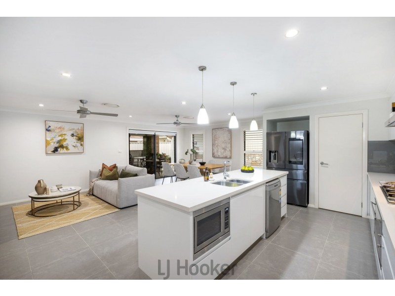 8 Rengor Close, Belmont North NSW 2280