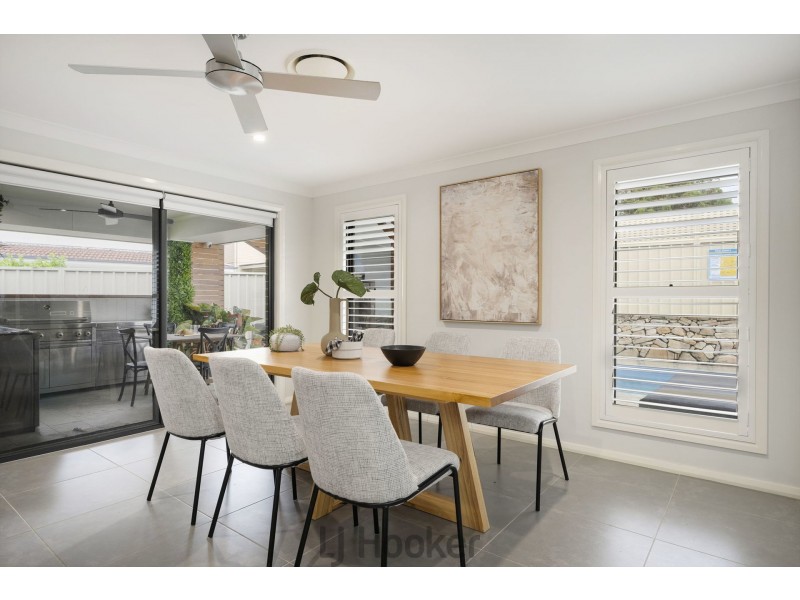 8 Rengor Close, Belmont North NSW 2280