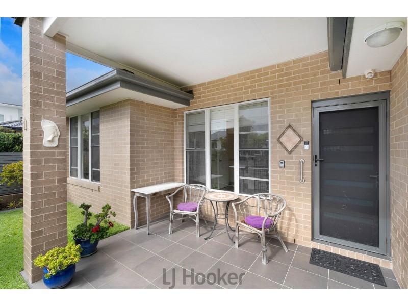 1/37 Walker Street, Warners Bay NSW 2282