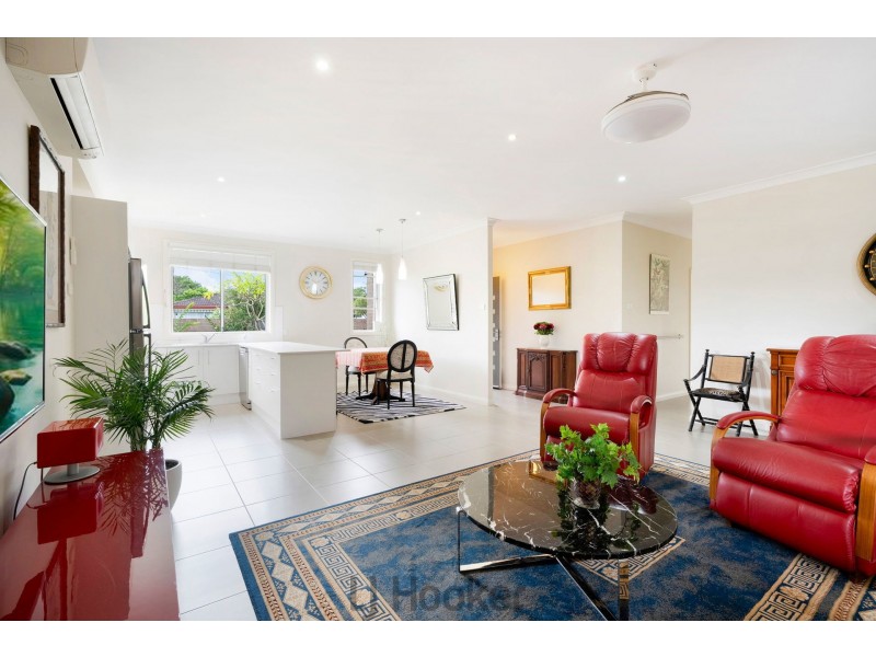 1/37 Walker Street, Warners Bay NSW 2282