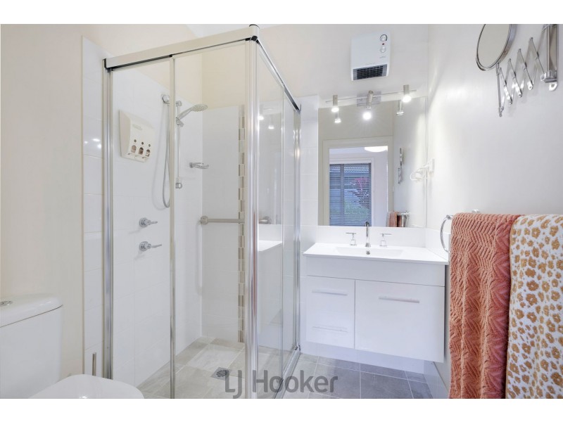 1/37 Walker Street, Warners Bay NSW 2282