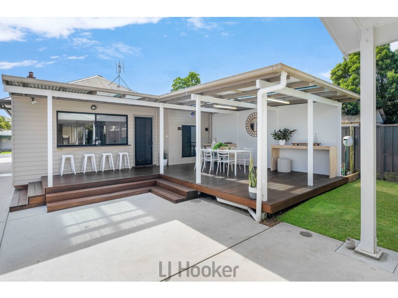 24 Albert Street, Belmont NSW 2280