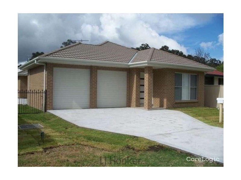 8 Cherry Road, Eleebana NSW 2282