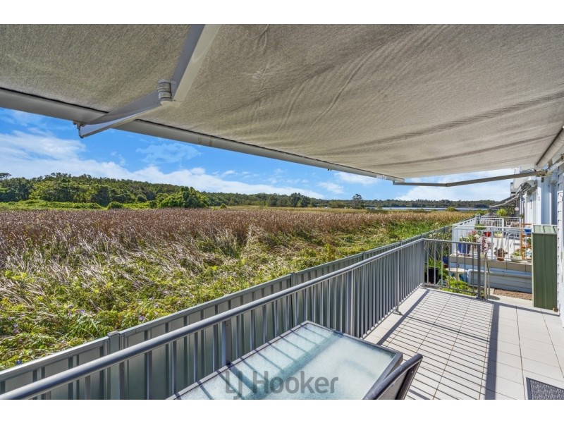 242/687 Pacific Highway, Belmont NSW 2280