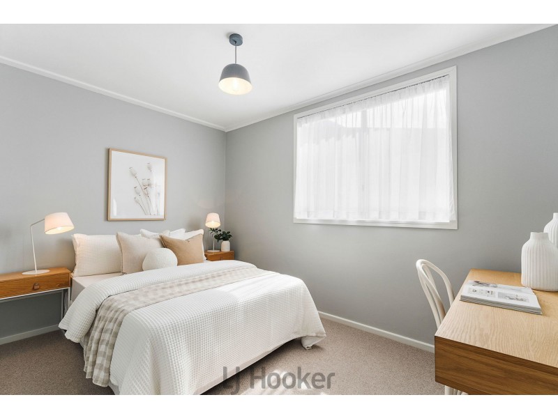 29 Coral Crescent, Gateshead NSW 2290