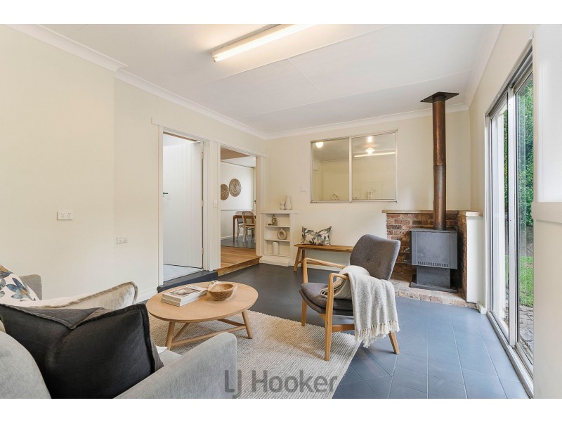 29 Coral Crescent, Gateshead NSW 2290