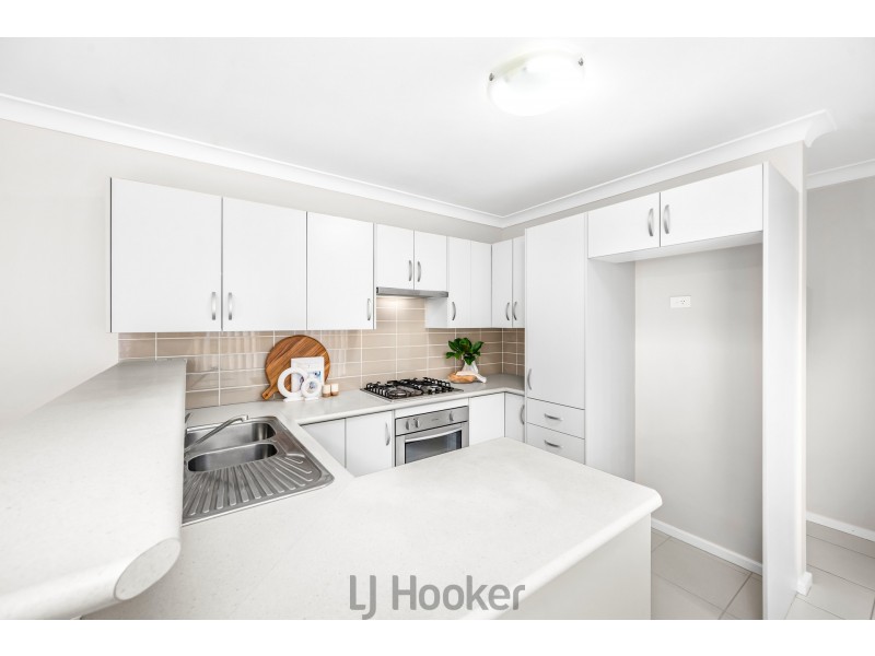 8 Kariboo Lane, Mount Hutton NSW 2290