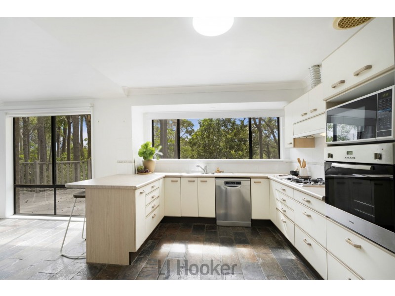 107 Glad Gunson Drive, Eleebana NSW 2282