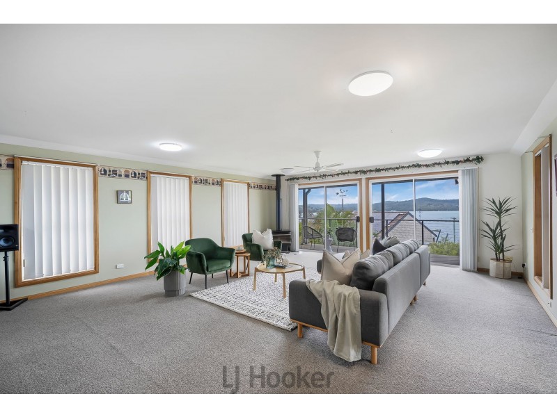 8 Berkeley Street, Speers Point NSW 2284