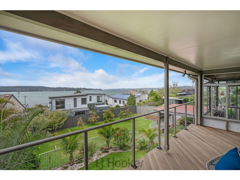 8 Berkeley Street, Speers Point NSW 2284