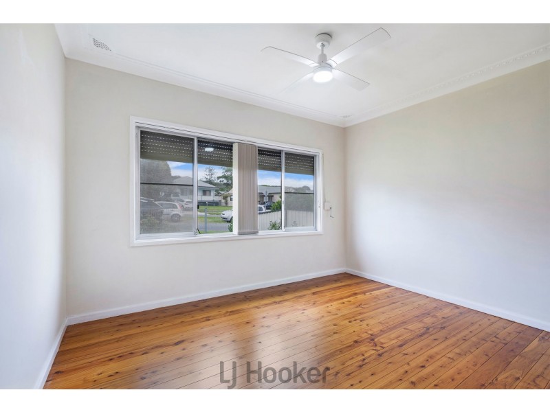 217 Awaba Road, Toronto NSW 2283