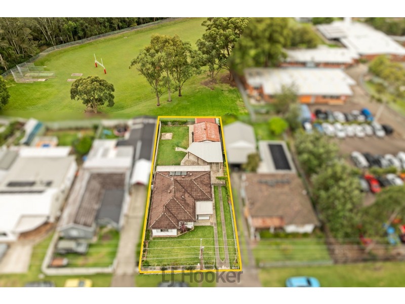 217 Awaba Road, Toronto NSW 2283