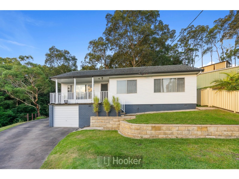2 Bucklee Crescent, Warners Bay NSW 2282