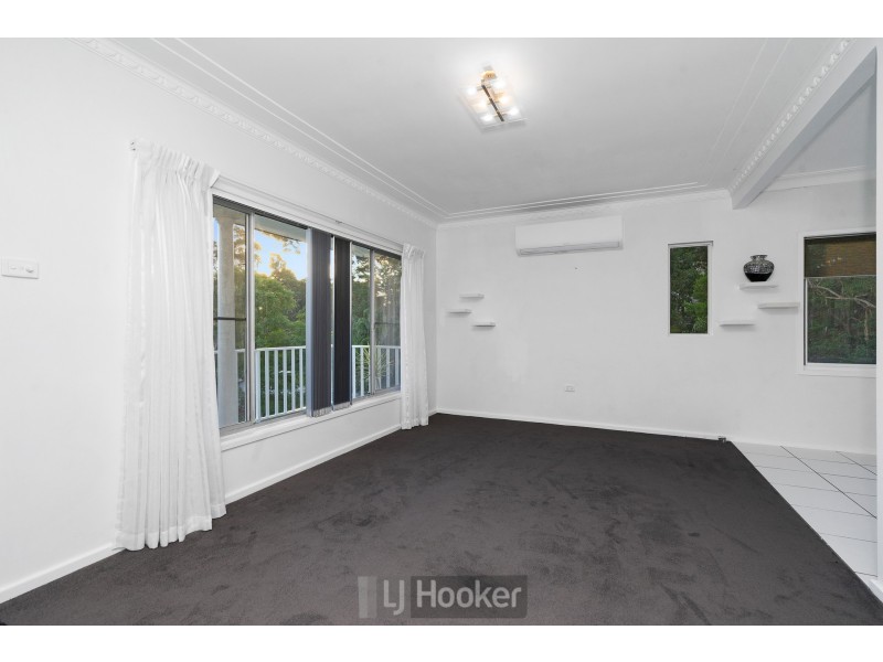 2 Bucklee Crescent, Warners Bay NSW 2282