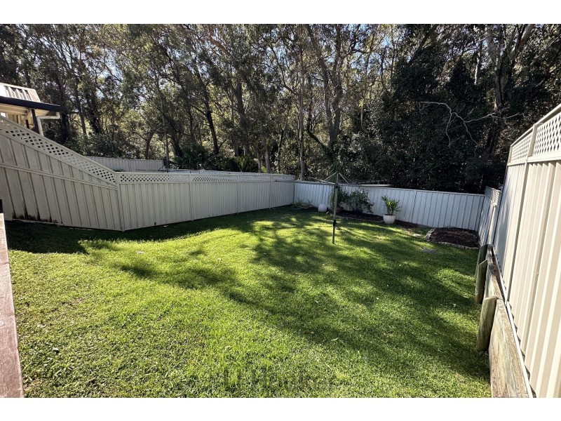 2/25 Seafarer Close, Belmont NSW 2280