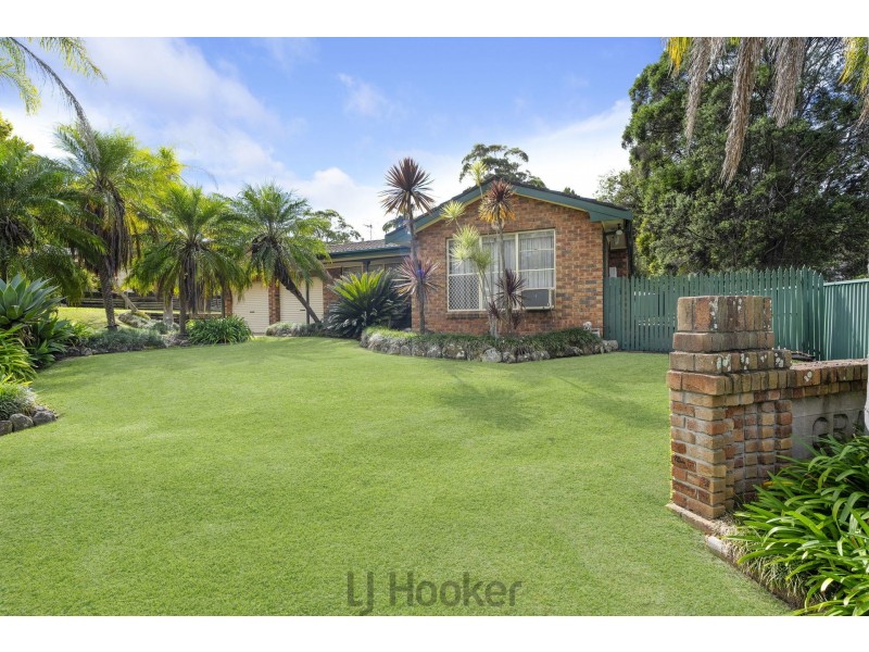2 Grasmere Way, Lakelands NSW 2282