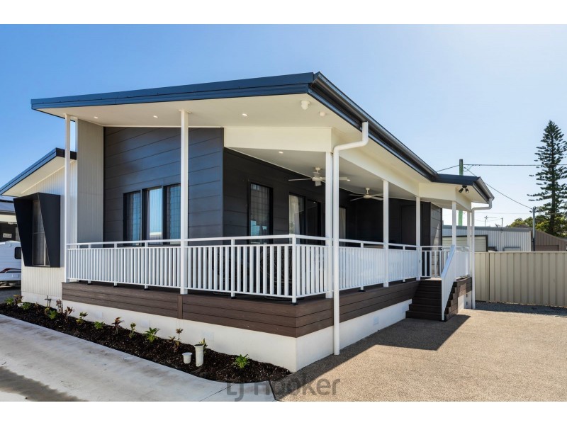 2/98 Marks Point Road, Marks Point NSW 2280