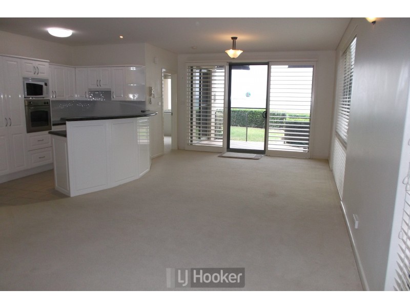 3/8 Ambrose Street, Carey Bay NSW 2283