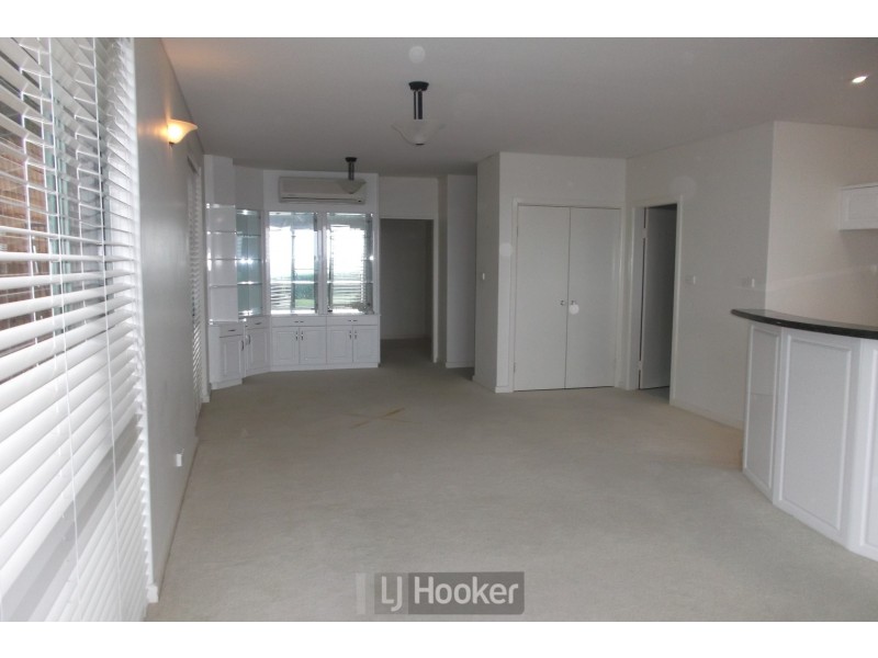 3/8 Ambrose Street, Carey Bay NSW 2283