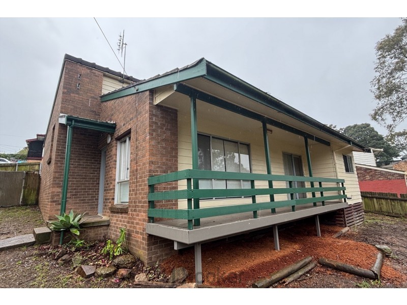 17 Threlkeld Drive, Bolton Point NSW 2283