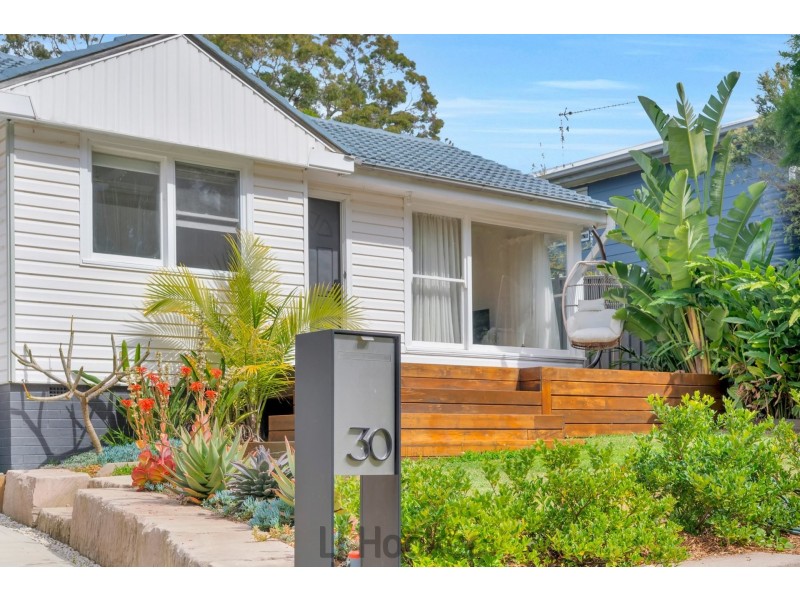 30 Macquarie Street, Arcadia Vale NSW 2283