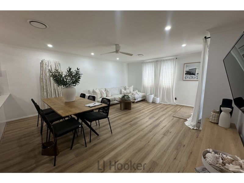 4/247-249 Warners Bay Road, Mount Hutton NSW 2290