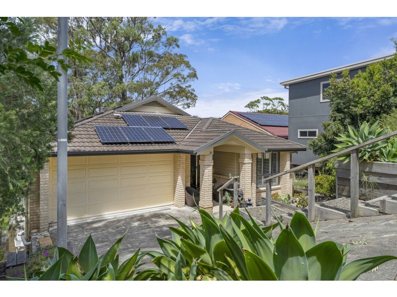 25 Cathrine Street, Kotara South NSW 2289