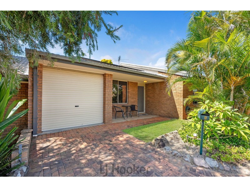 5 Palm Court, Warners Bay NSW 2282
