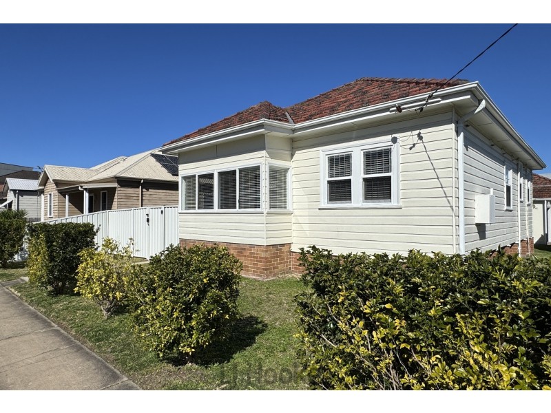 109 Victoria Street, Adamstown NSW 2289